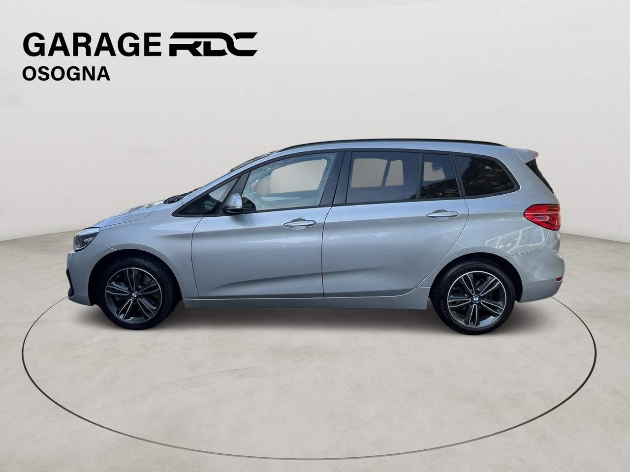 BMW 218d xDrive Gran Tourer Steptronic Sport Line-image-7