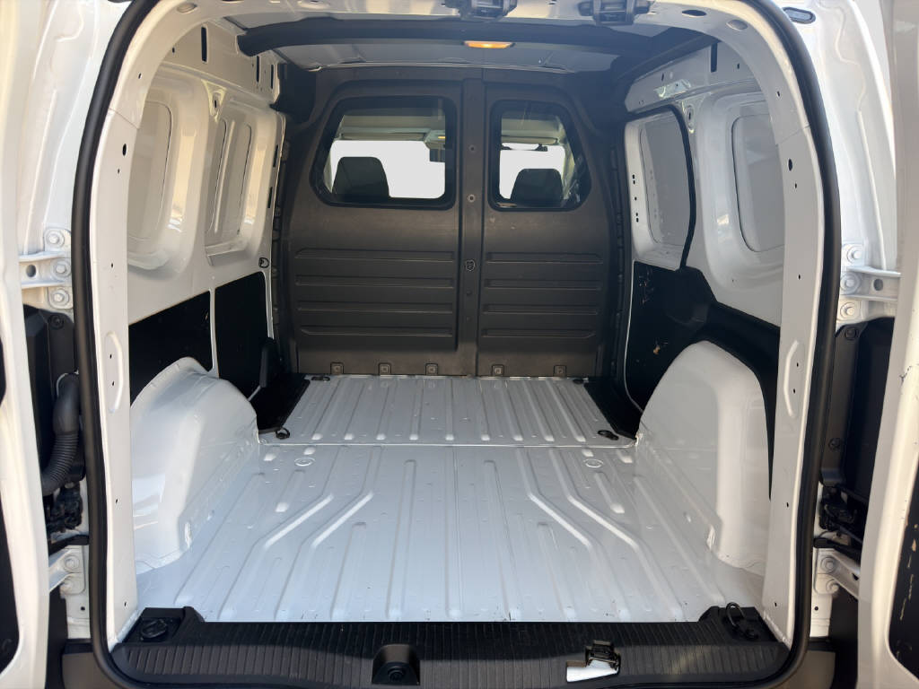 RENAULT Kangoo Van 1.3 TCe Access-image-10