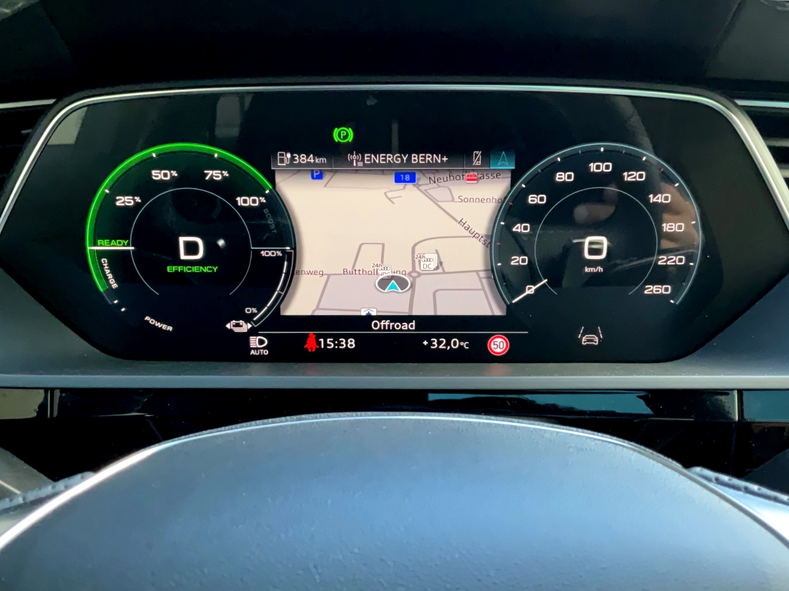 AUDI e-tron 55 S Line Black Edition quattro-image-7