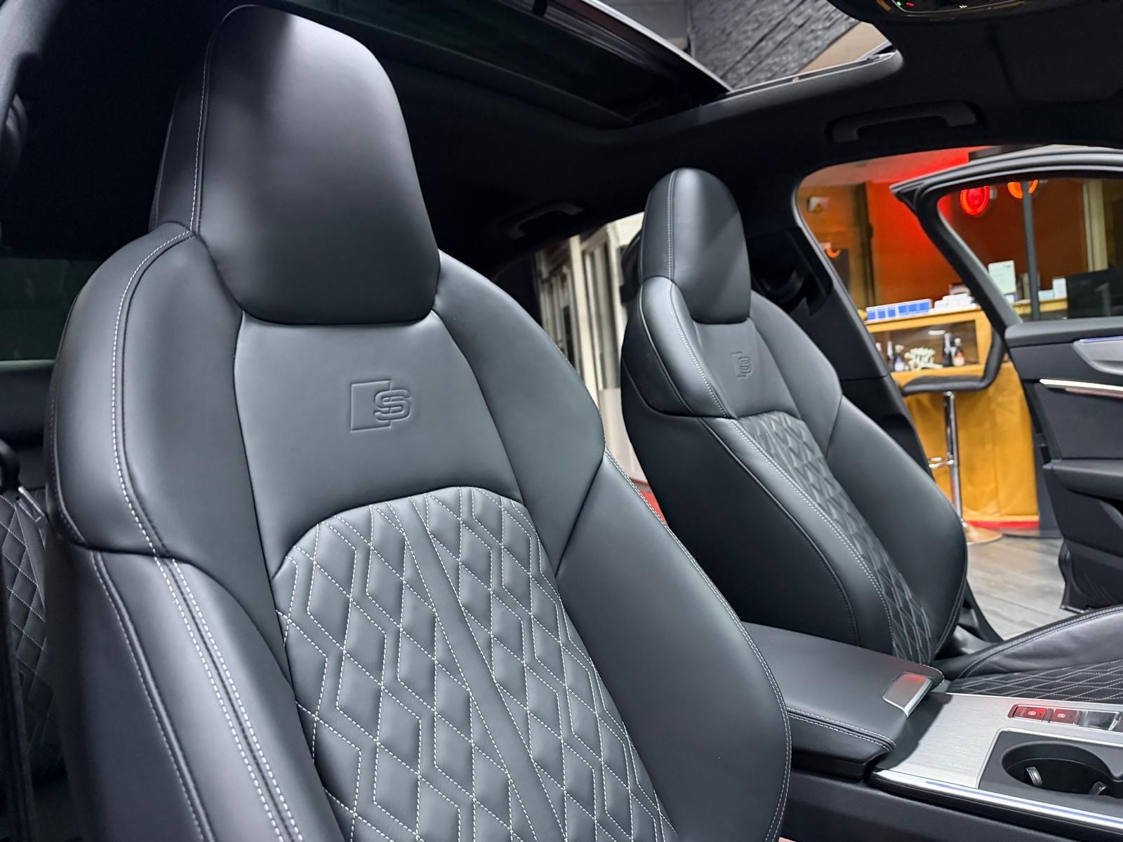 AUDI S6 Limousine 3.0 TDI quattro tiptronic / Vollausstattung / Panorama / RS Sitz / Leasing ab 599.--image-14
