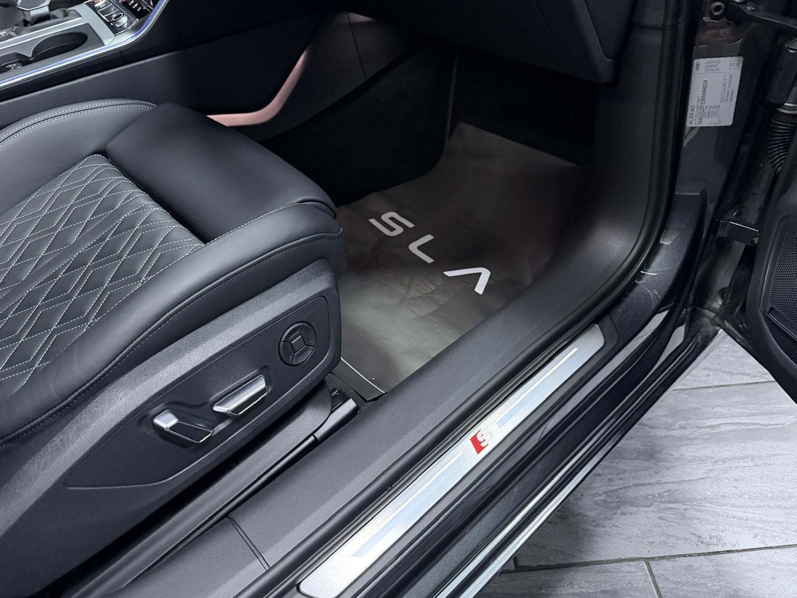 AUDI S6 Limousine 3.0 TDI quattro tiptronic / Vollausstattung / Panorama / RS Sitz / Leasing ab 599.--image-11