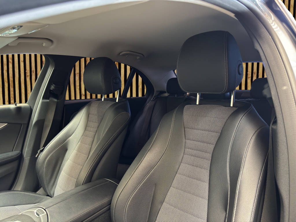 MERCEDES-BENZ E 220 d-image-13