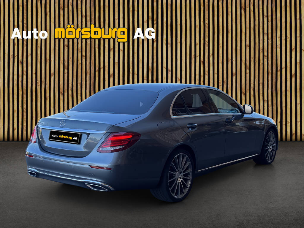 MERCEDES-BENZ E 220 d-showroom-element-2