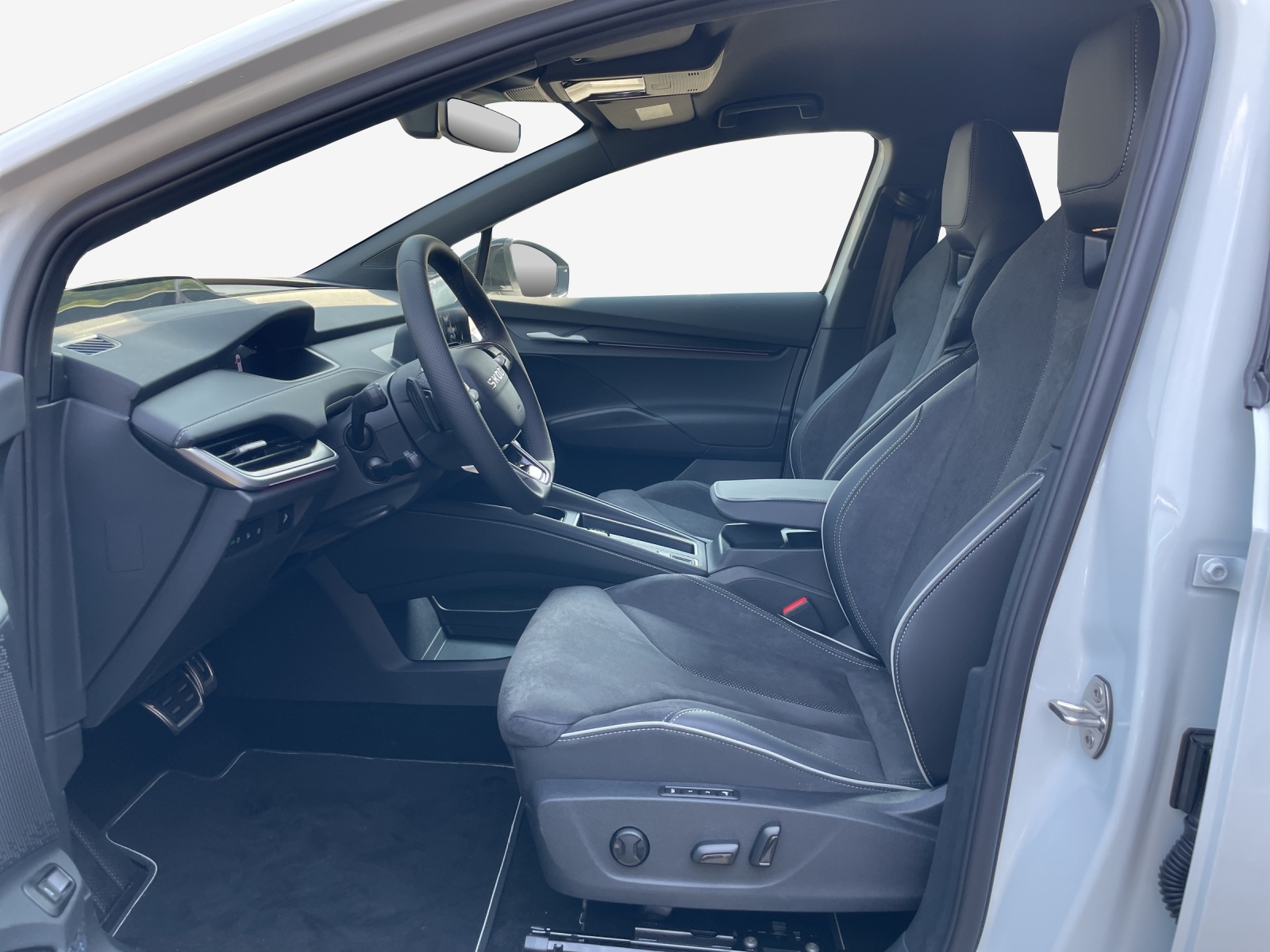 SKODA Elroq 85x Sportline 4x4-image-7