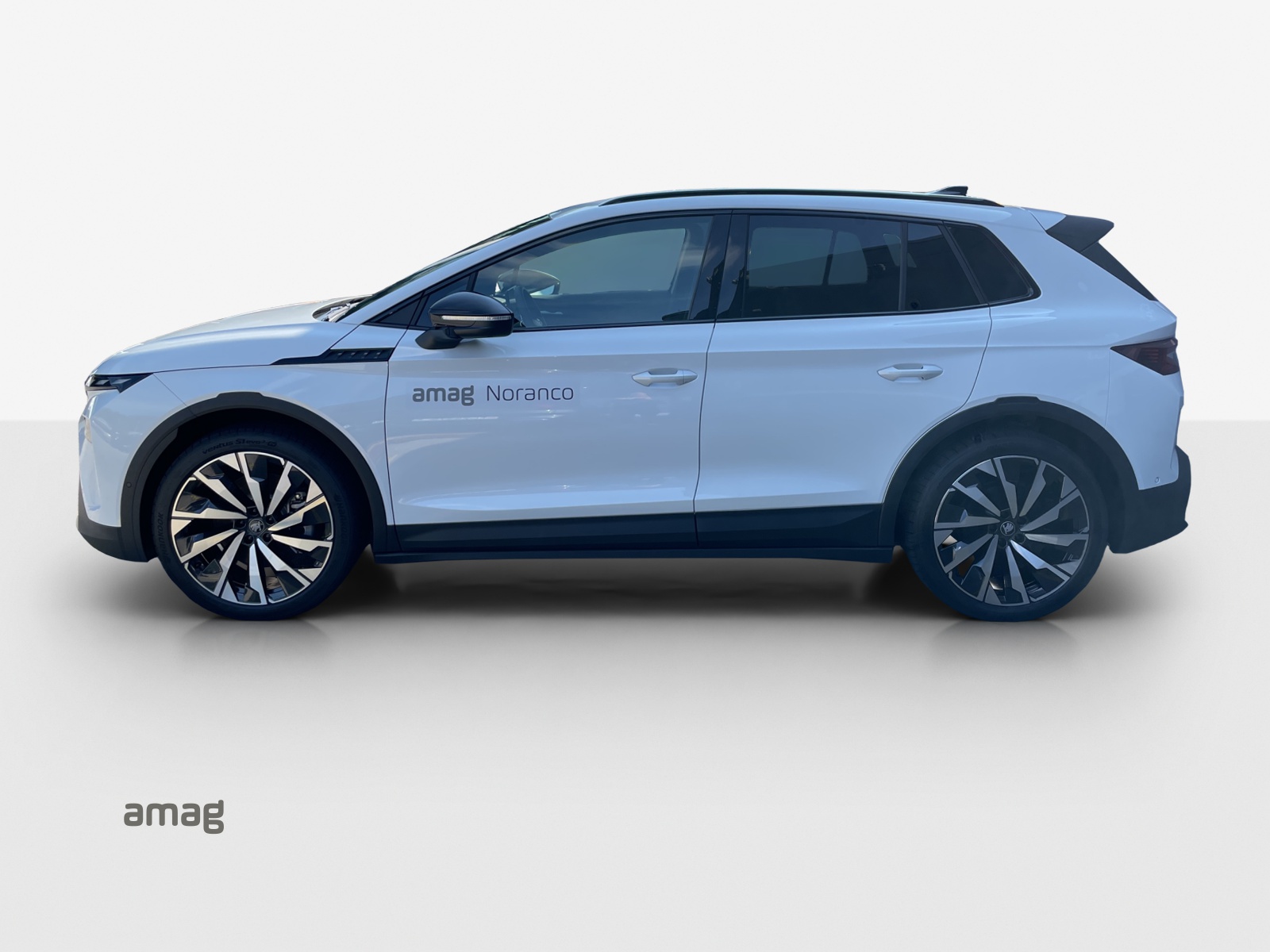 SKODA Elroq 85x Sportline 4x4-image-1