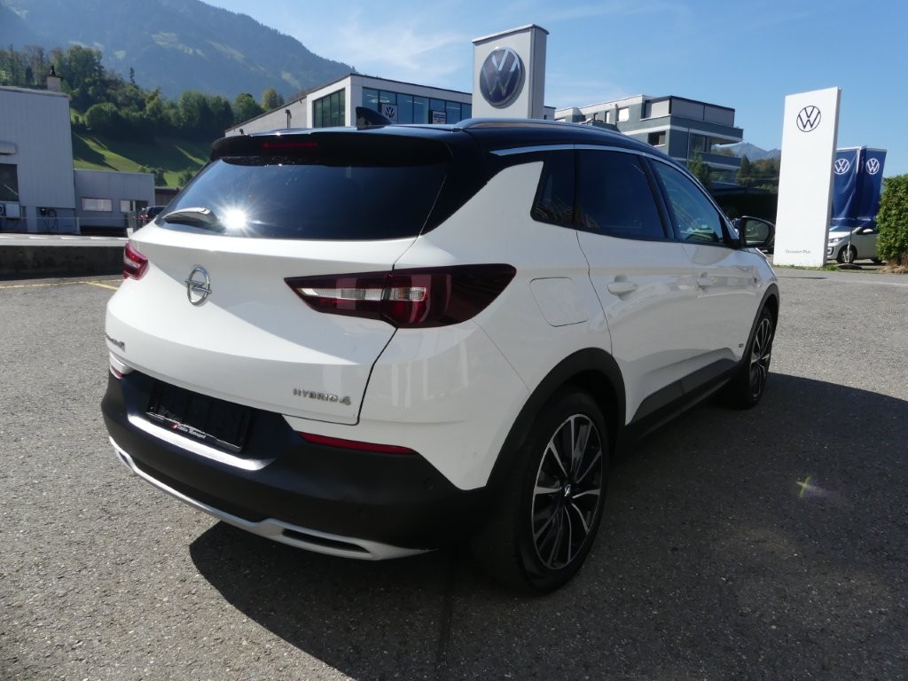 OPEL Grandland X 1.6 Hybrid4 Excellence Automatik-showroom-element-3