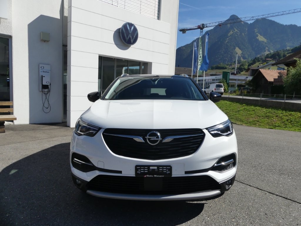 OPEL Grandland X 1.6 Hybrid4 Excellence Automatik-image-5