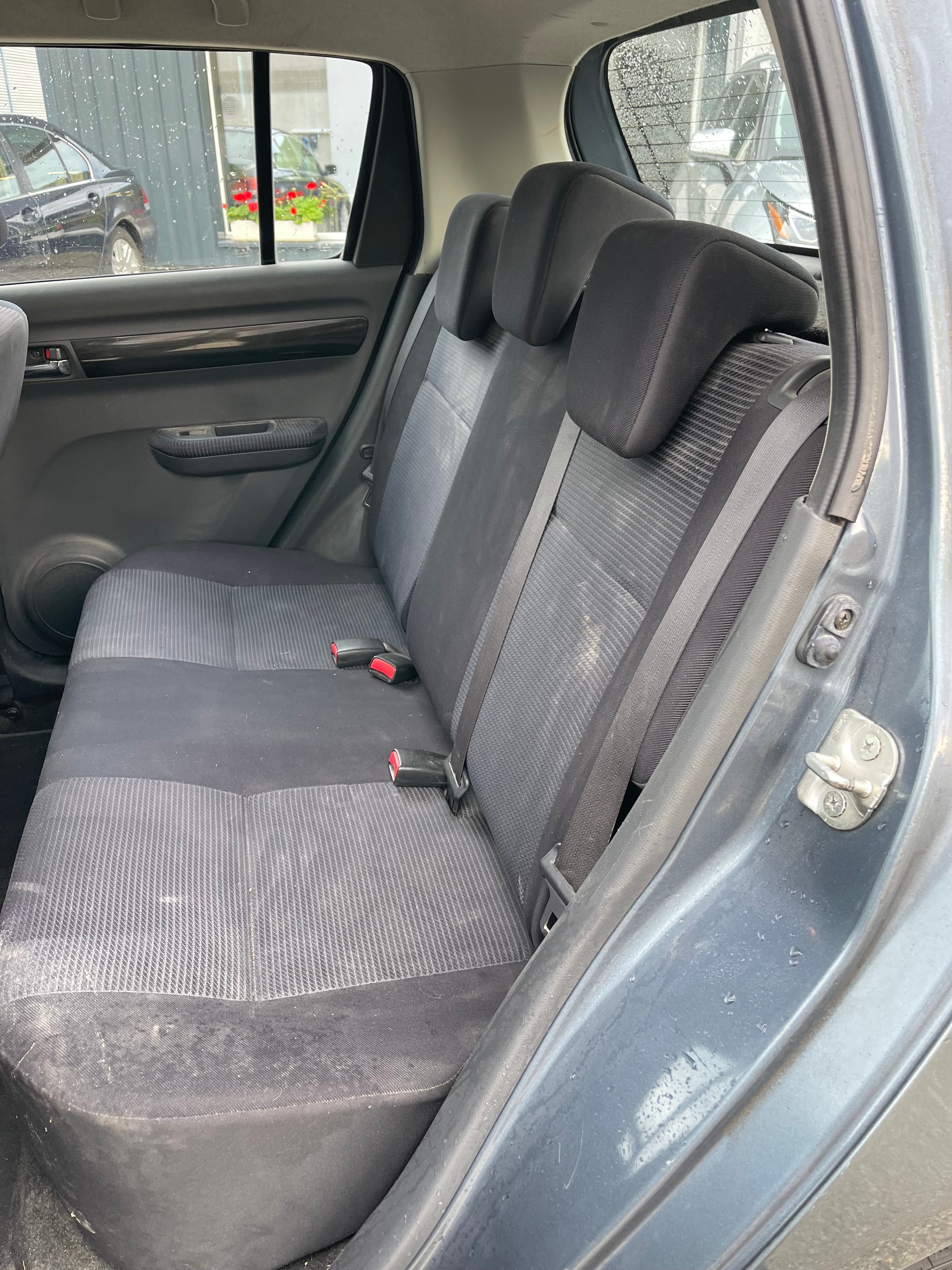 SUZUKI Swift 1.3i 16V GL Top 4x4-image-12