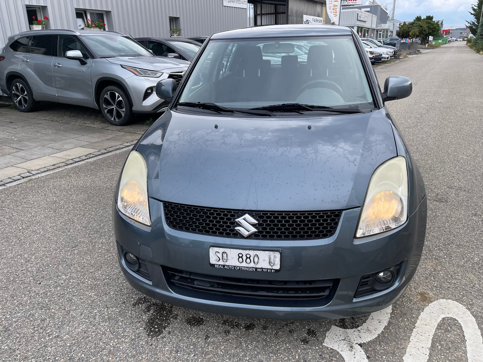 SUZUKI Swift 1.3i 16V GL Top 4x4-image-1