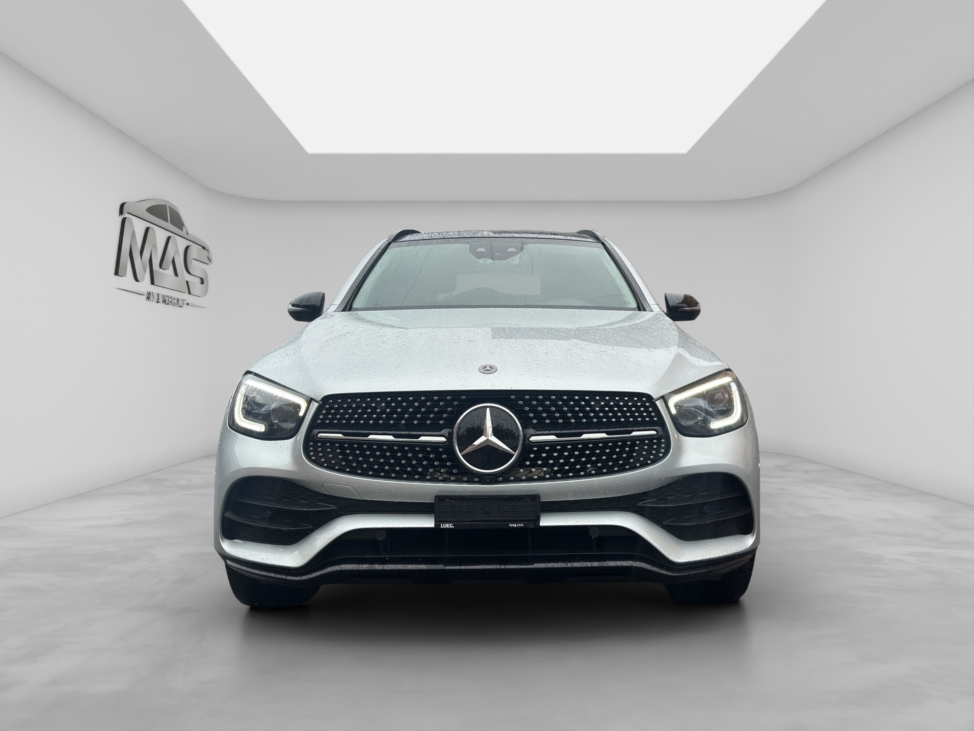 MERCEDES-BENZ GLC 220 d AMG Line 4Matic 9G-Tronic-image-1