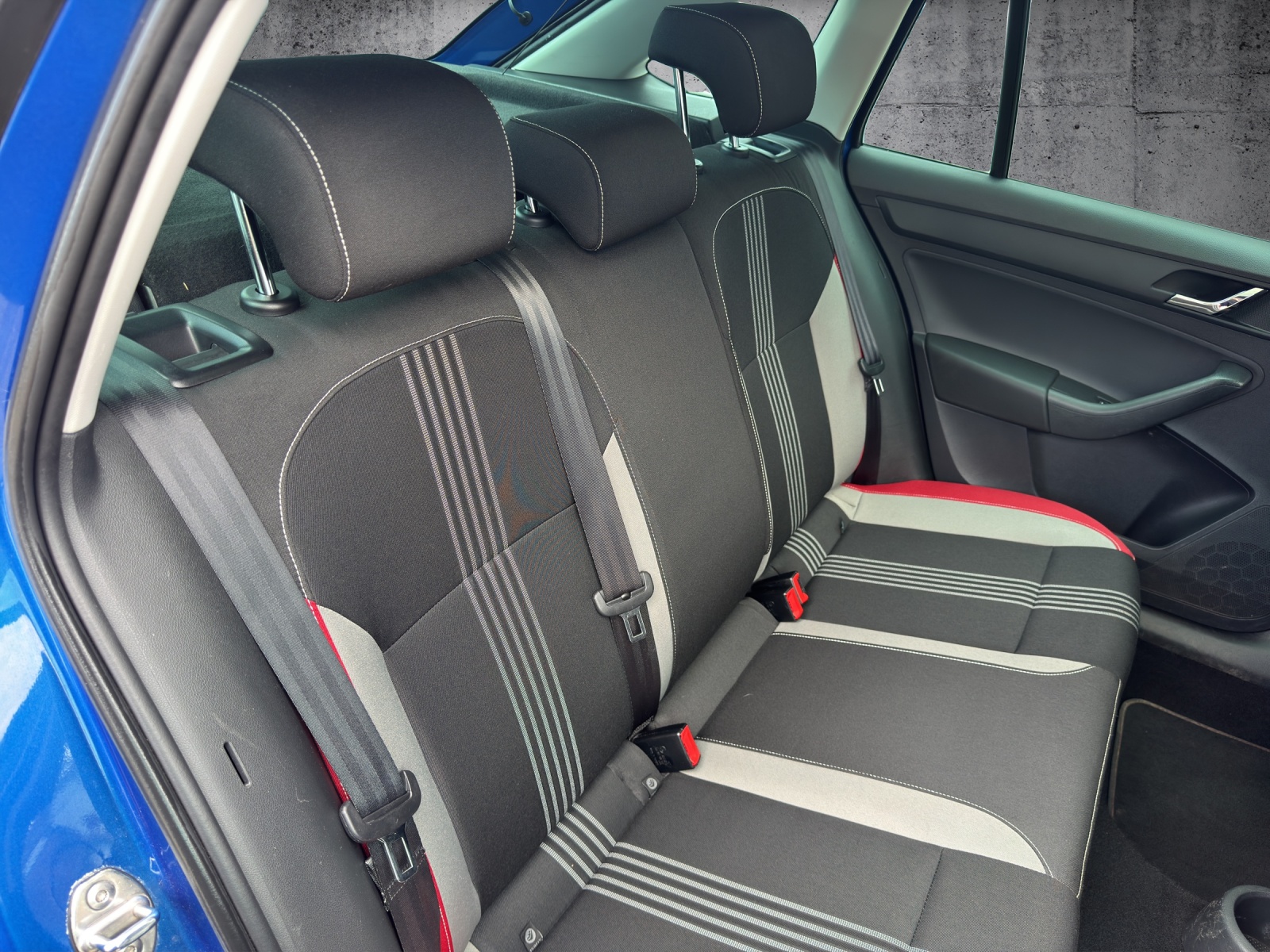 SKODA Rapid Spaceback 1.4 TSI Monte Carlo DSG-image-9