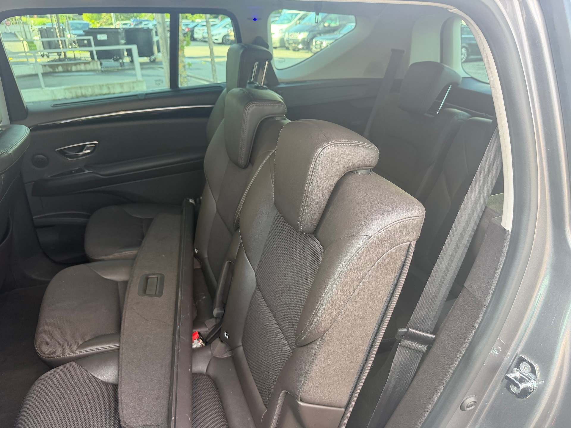RENAULT Espace 1.6 dCi Intens EDC-image-10