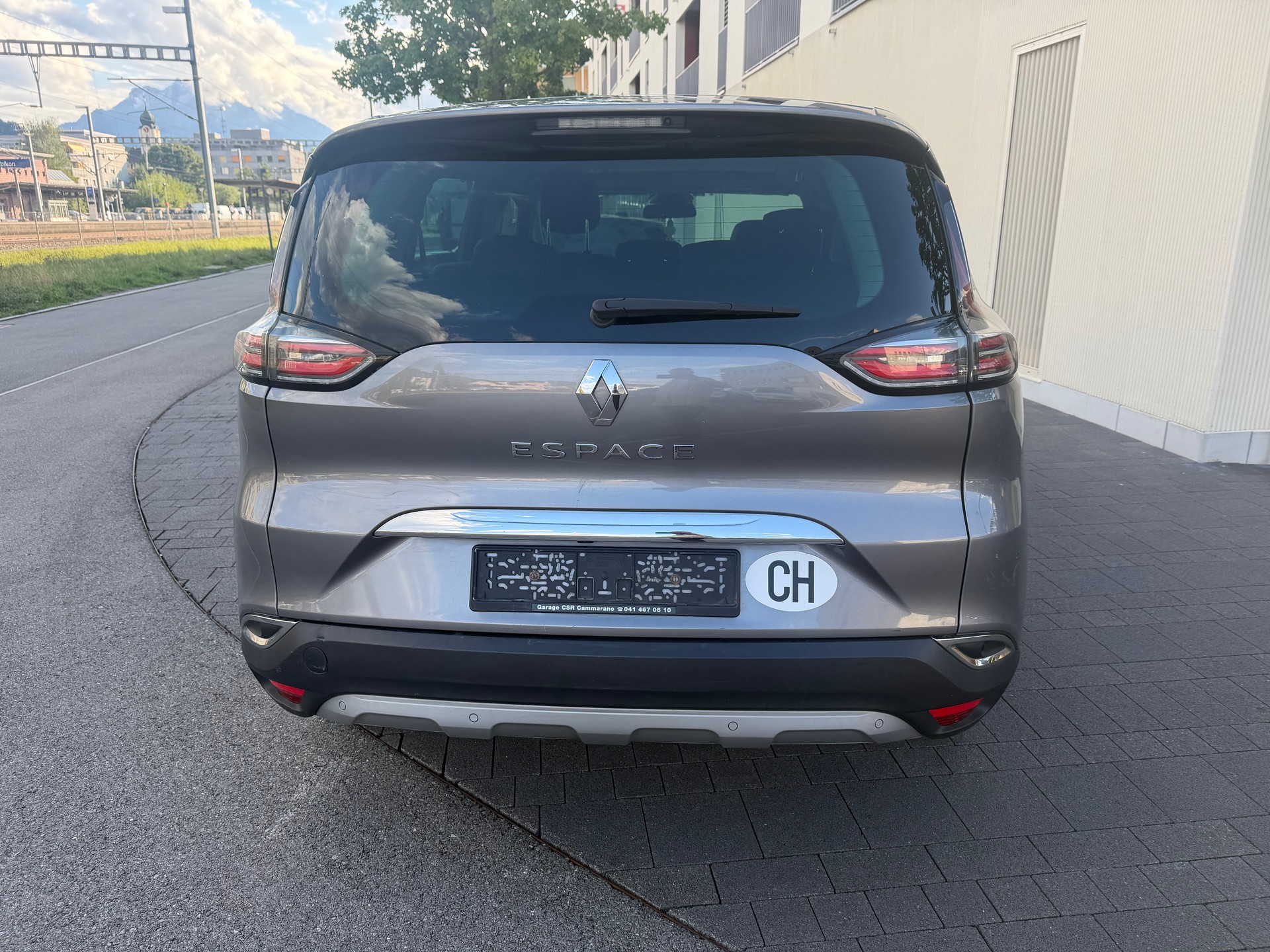 RENAULT Espace 1.6 dCi Intens EDC-image-5