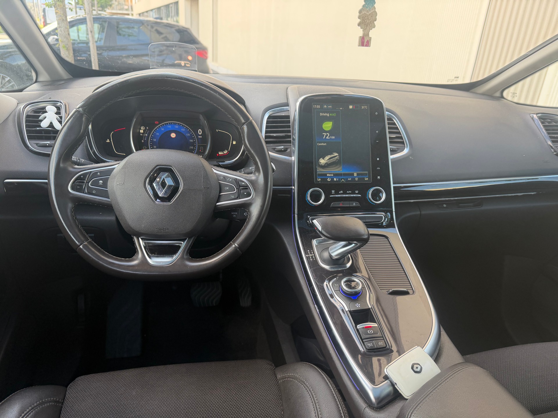 RENAULT Espace 1.6 dCi Intens EDC-image-9