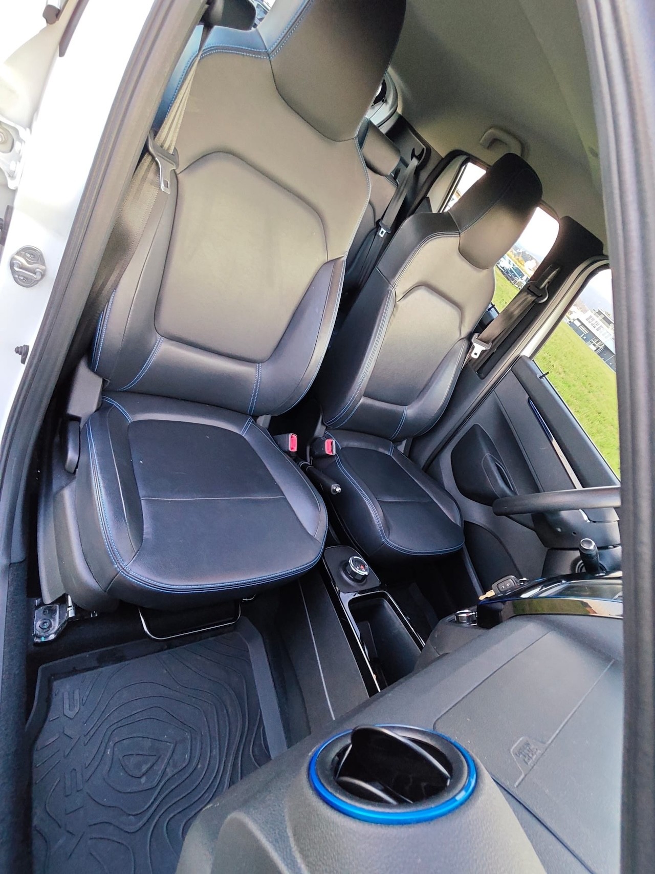 DACIA Spring Comfort Plus SCHNELLLADEOPTION CCS-image-10