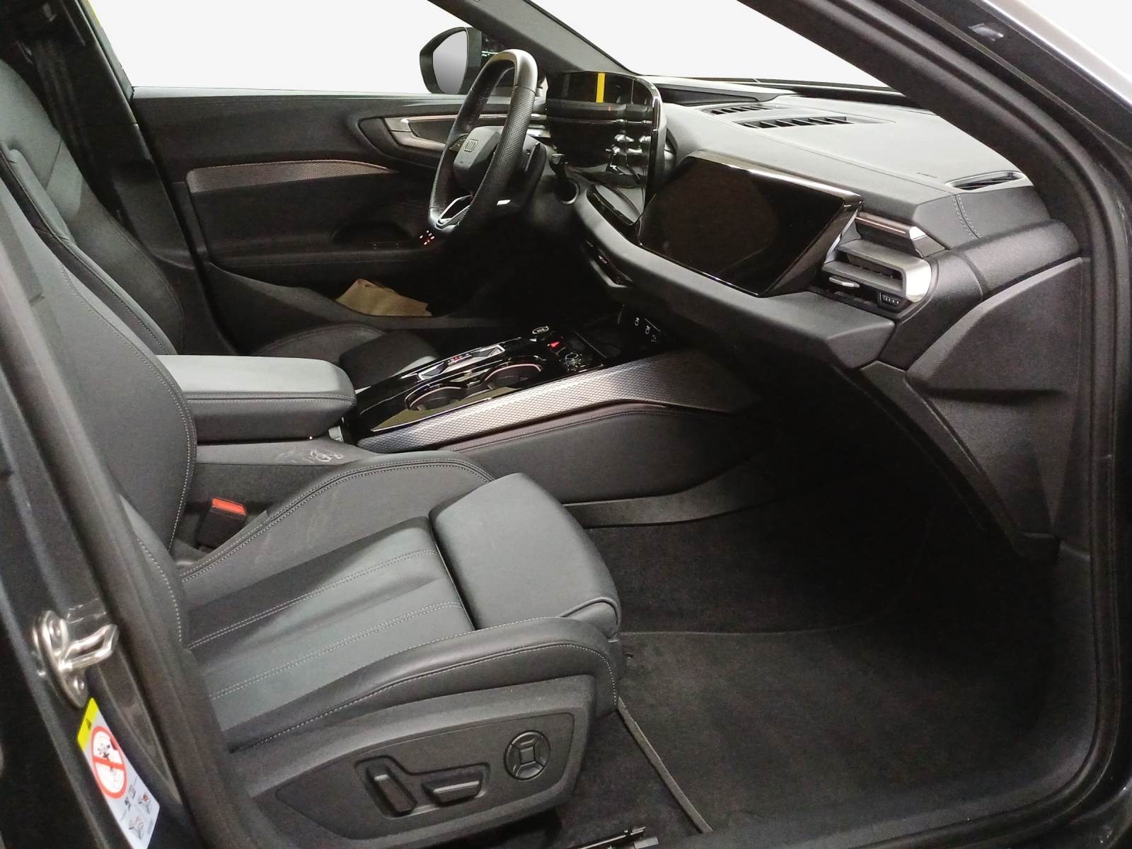 AUDI A5 Avant TFSI quattro 150 kW S tronic-image-13