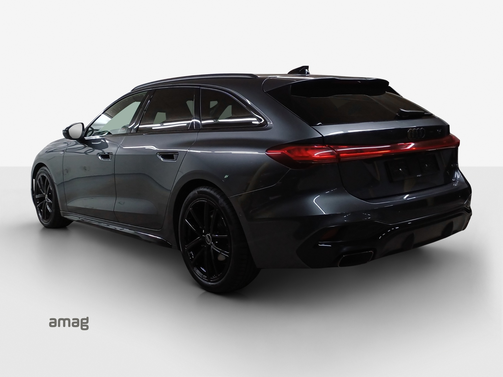 AUDI A5 Avant TFSI quattro 150 kW S tronic-image-2