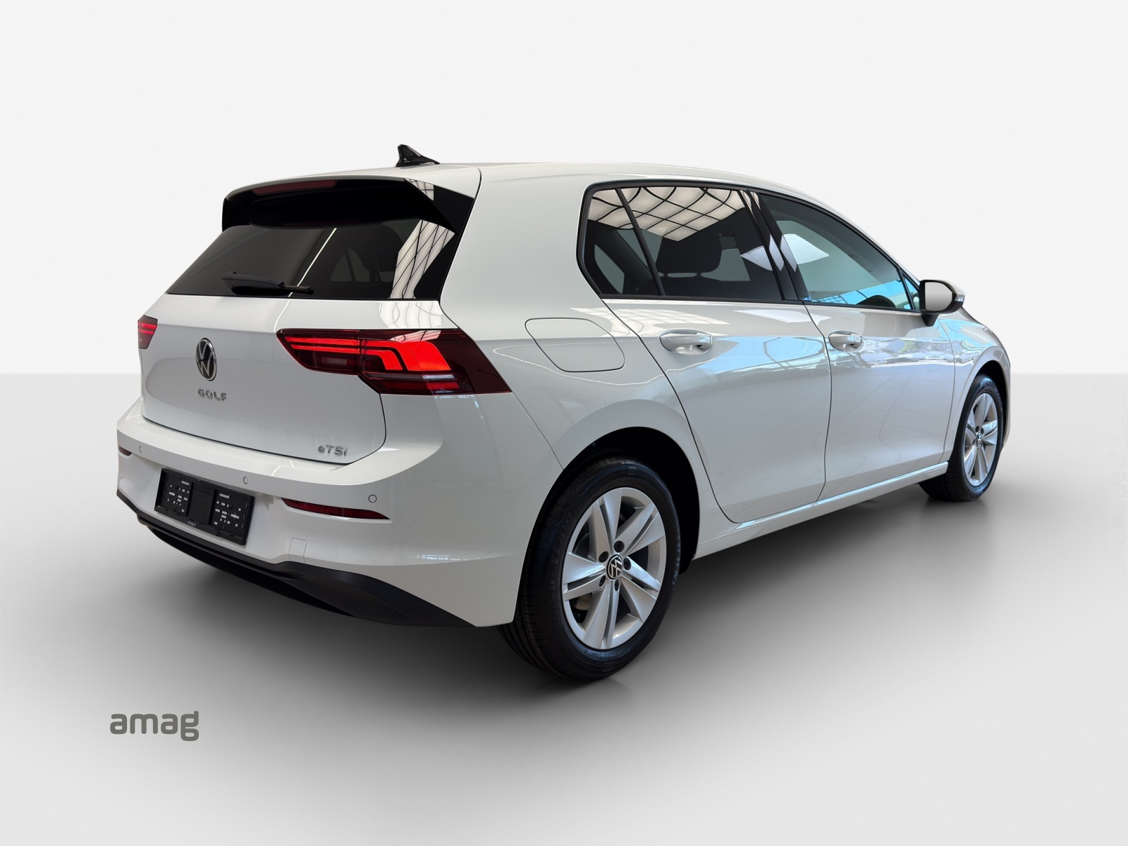 VW Golf 1.5 e TSI mHEV Value DSG-image-4