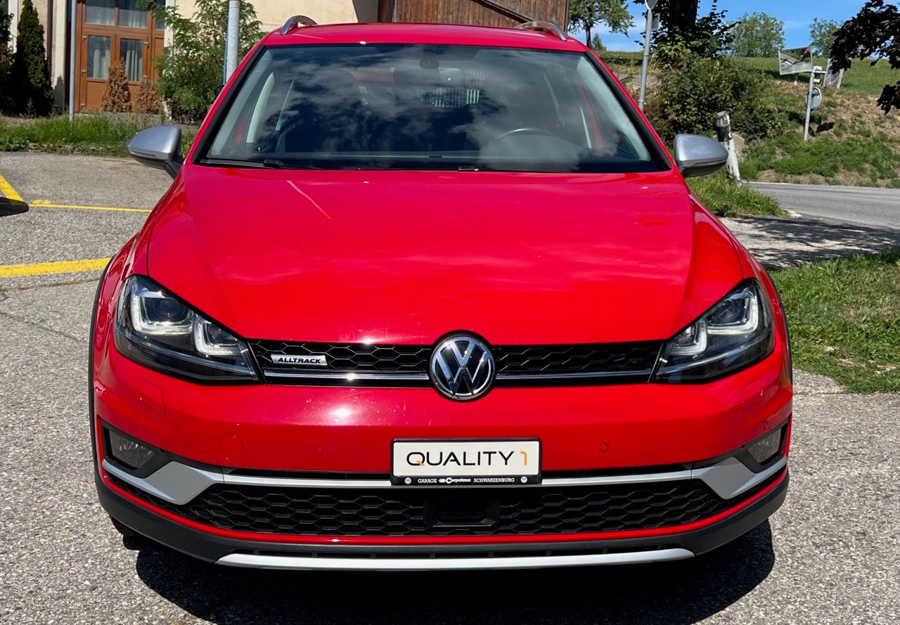 VW Golf 2.0 TDI Alltrack 4Motion-image-2