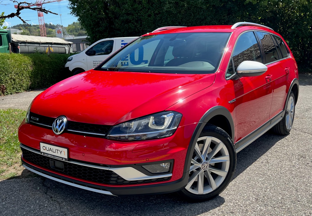 VW Golf 2.0 TDI Alltrack 4Motion-image-5