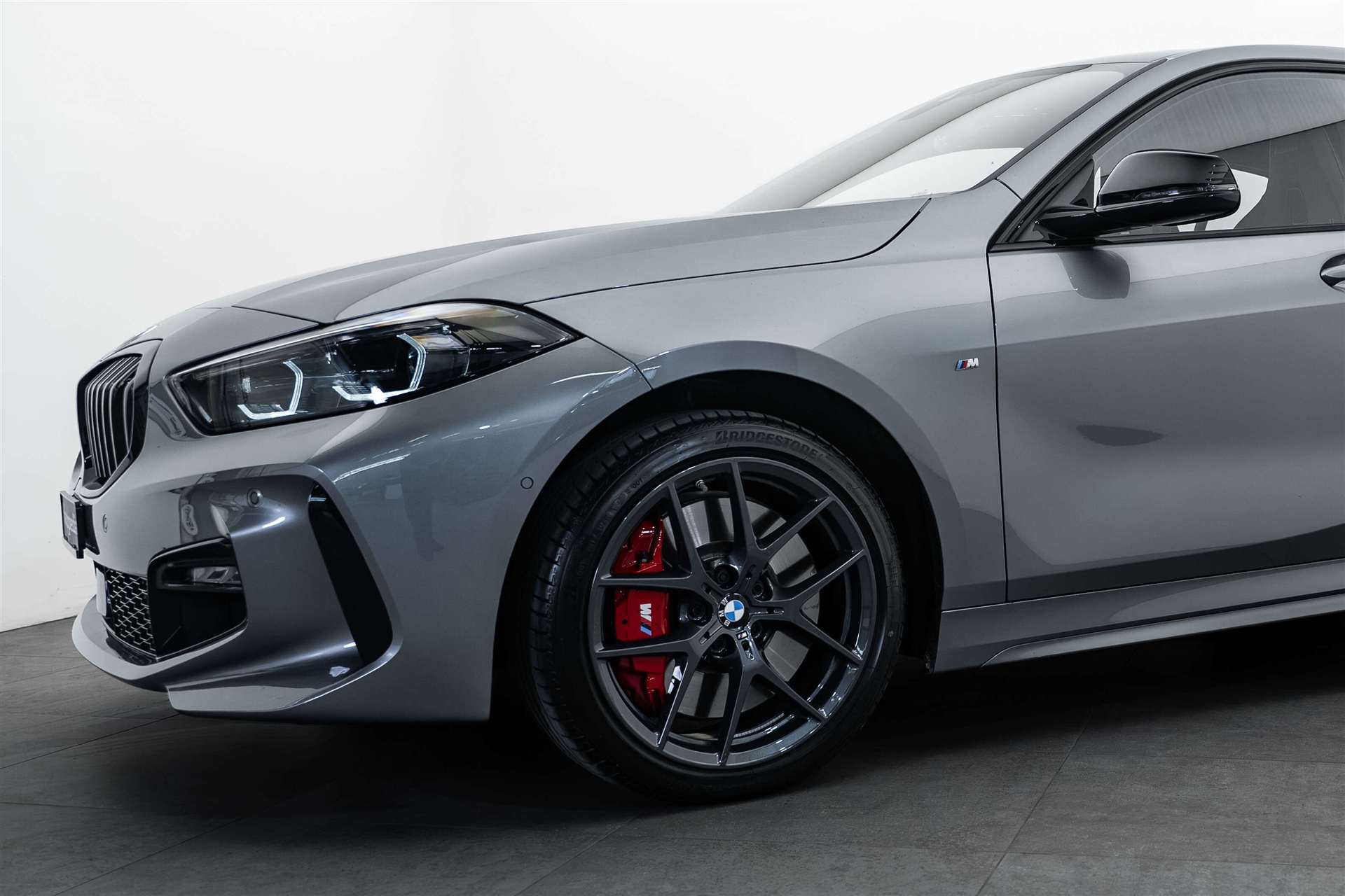 BMW 120d xDrive Steptronic M Sport Pro-image-1