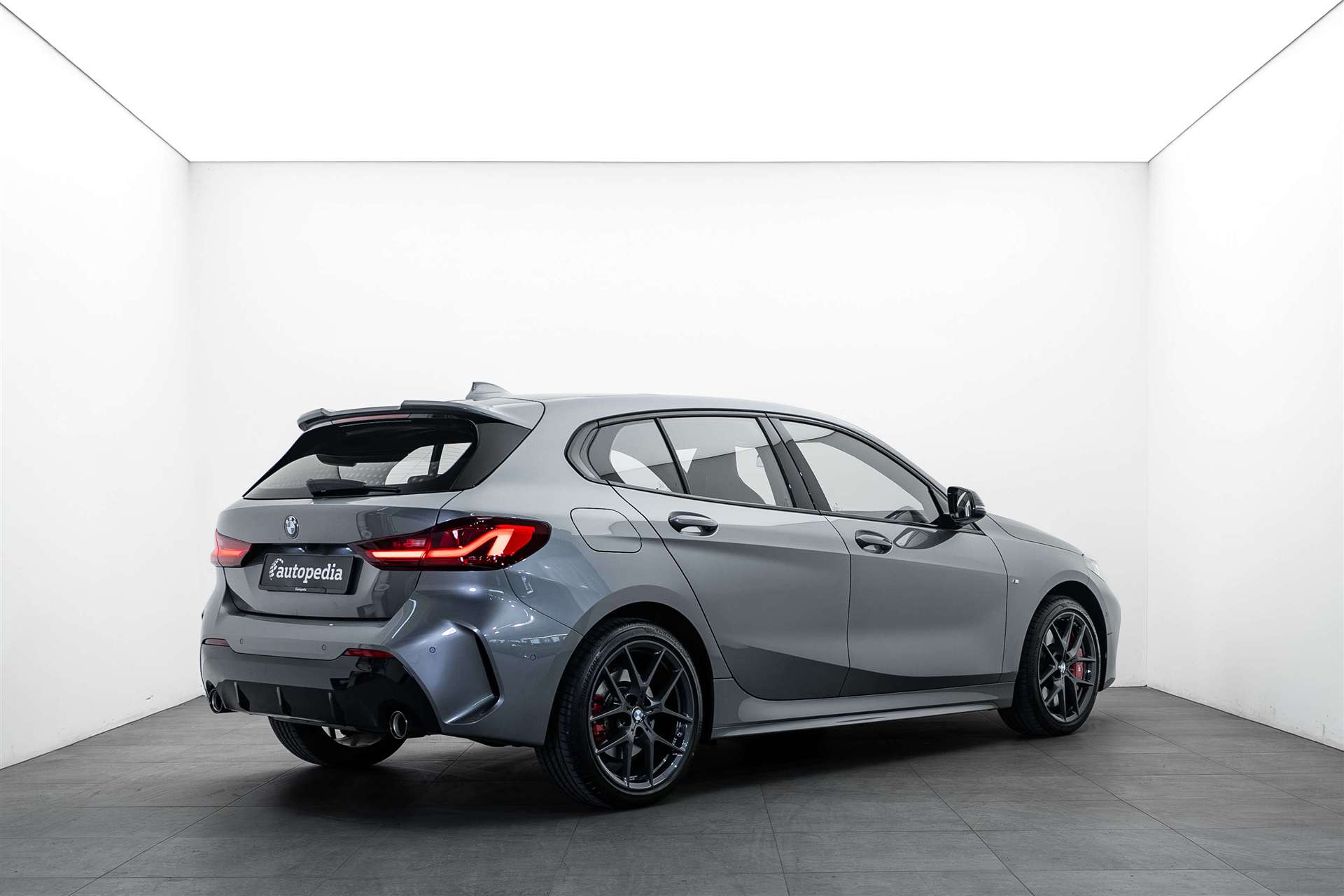 BMW 120d xDrive Steptronic M Sport Pro-image-2