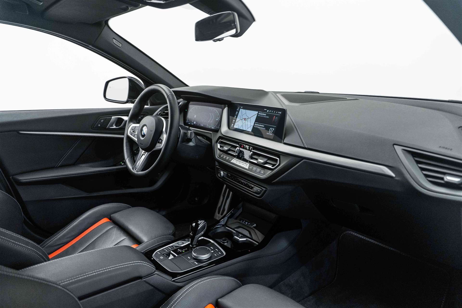 BMW 120d xDrive Steptronic M Sport Pro-image-11
