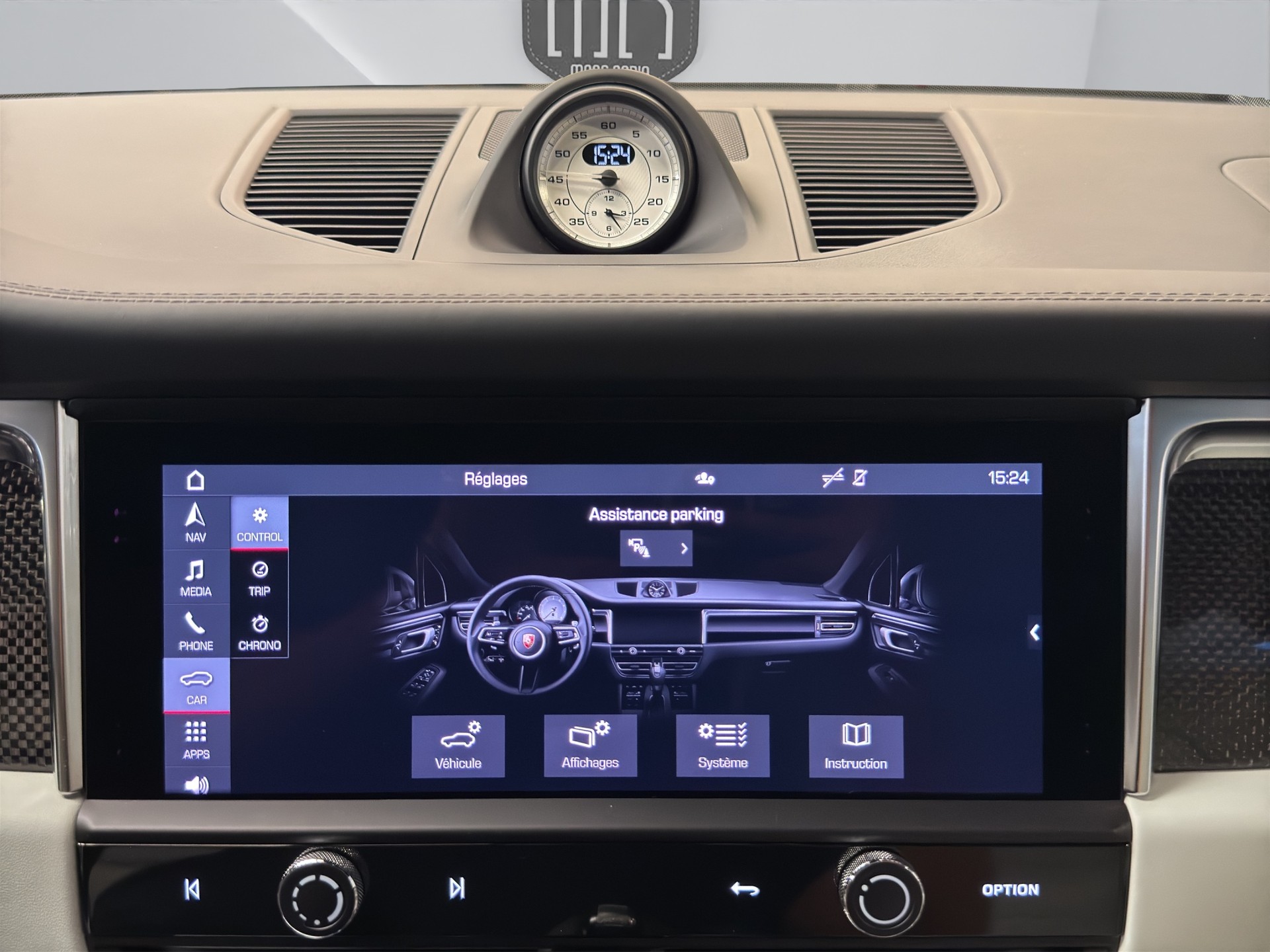 PORSCHE Macan GTS PDK-image-13