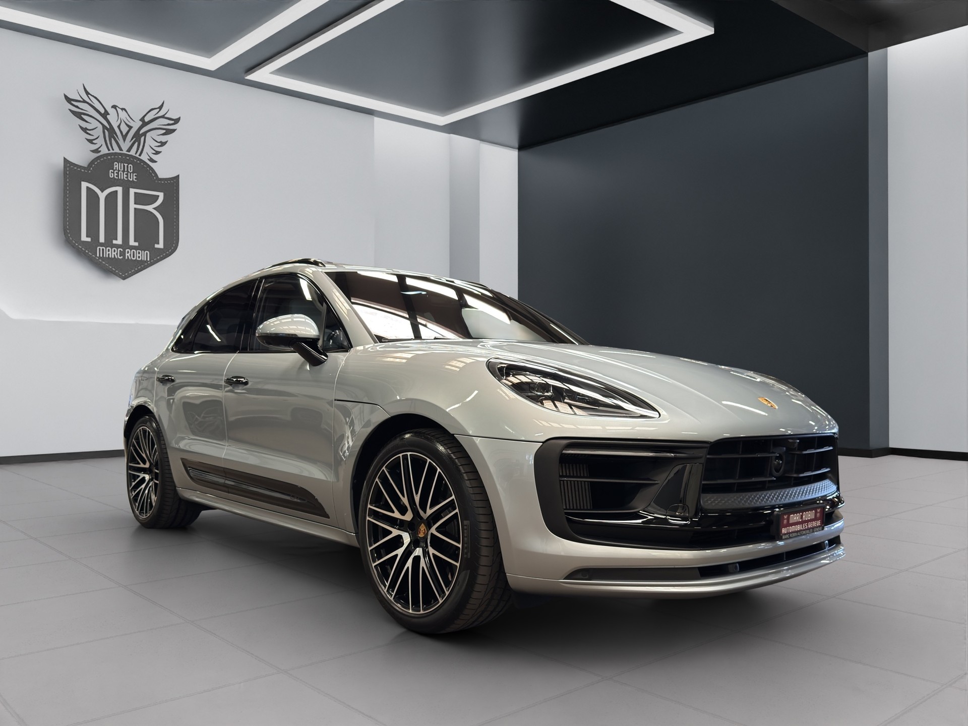 PORSCHE Macan GTS PDK-image-7