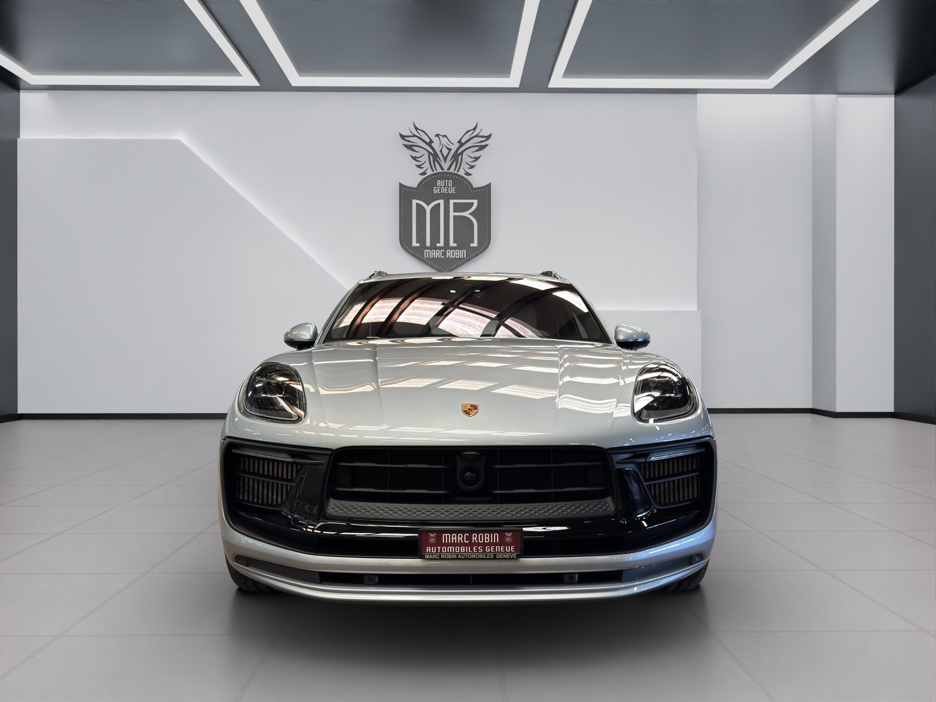 PORSCHE Macan GTS PDK-image-1