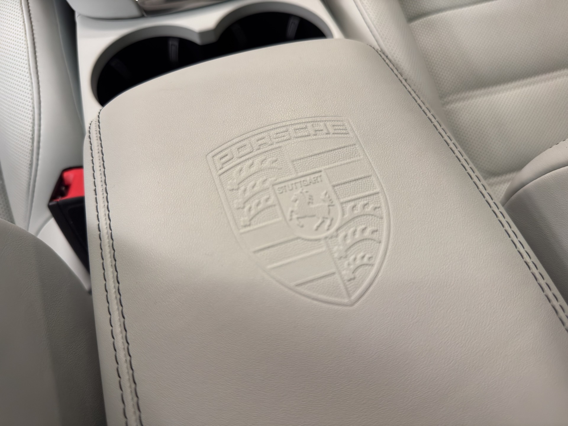 PORSCHE Macan GTS PDK-image-26