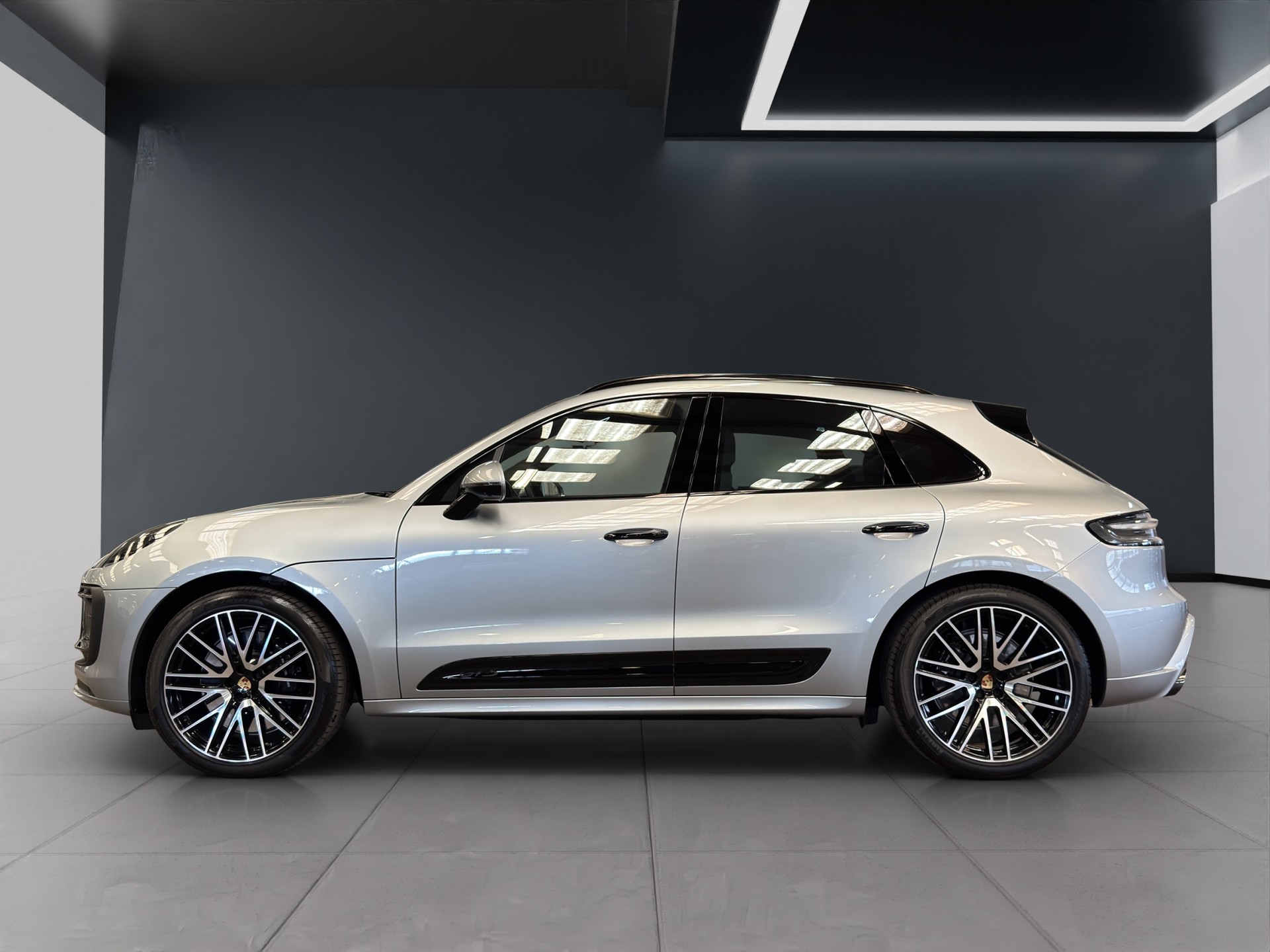 PORSCHE Macan GTS PDK-image-6
