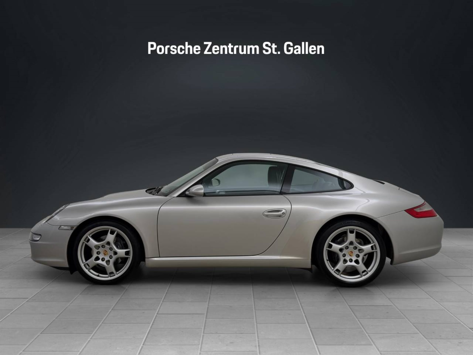 PORSCHE 911 Carrera-image-1