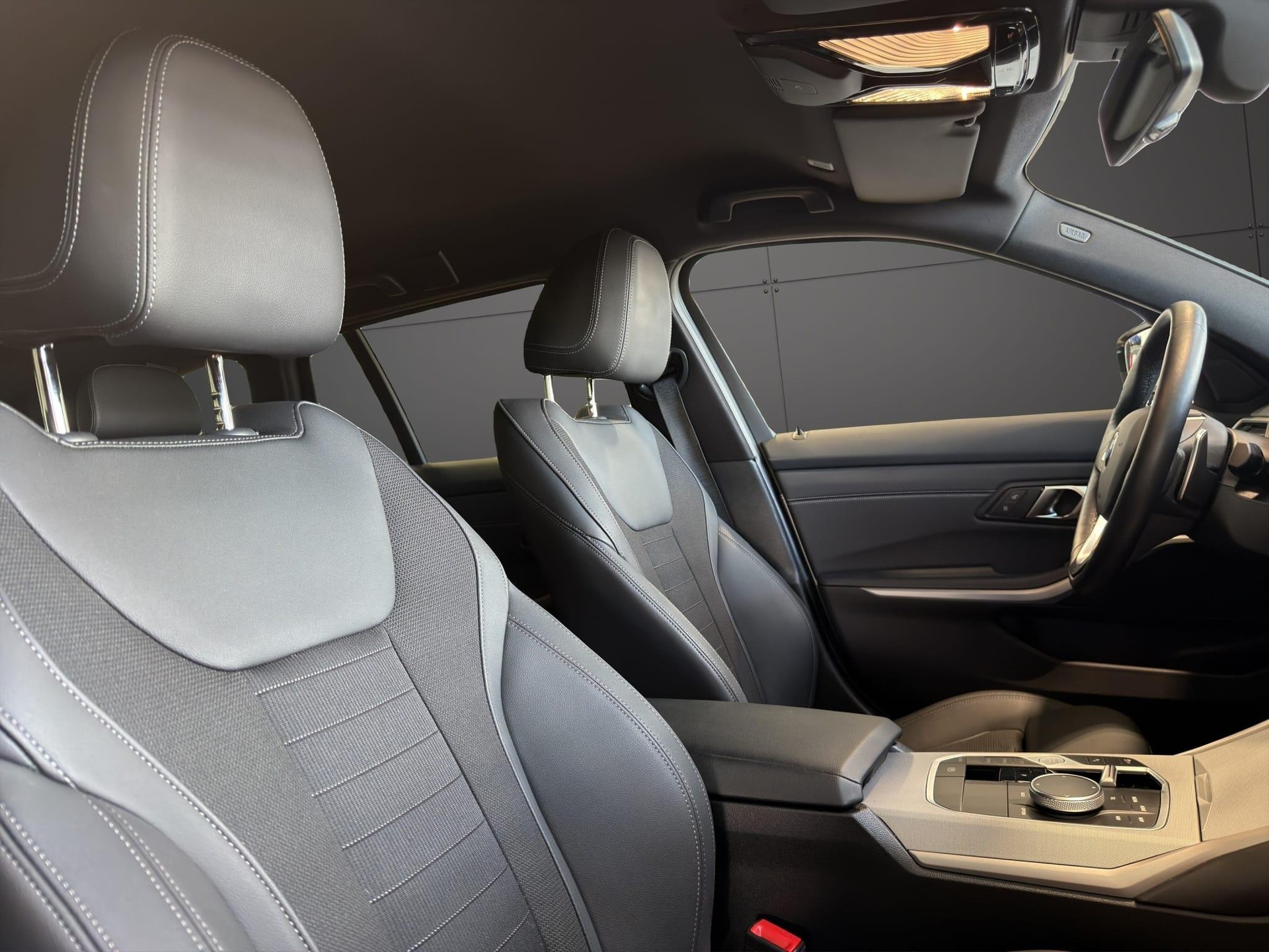 BMW 3er Reihe G21 Touring 320d xDrive-image-17