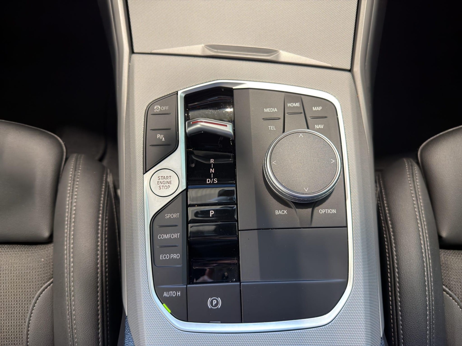BMW 3er Reihe G21 Touring 320d xDrive-image-9