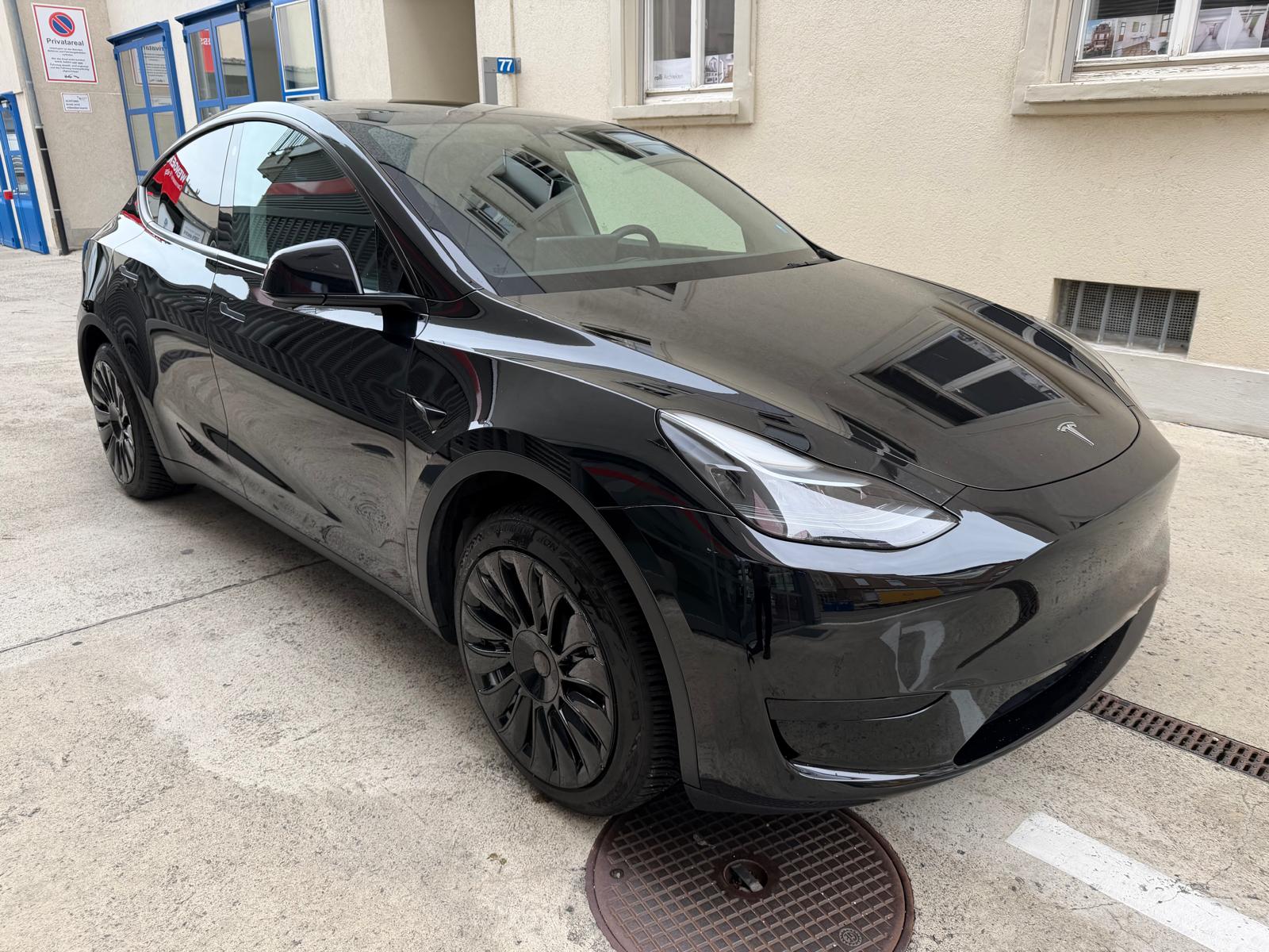 TESLA Standard-image-0