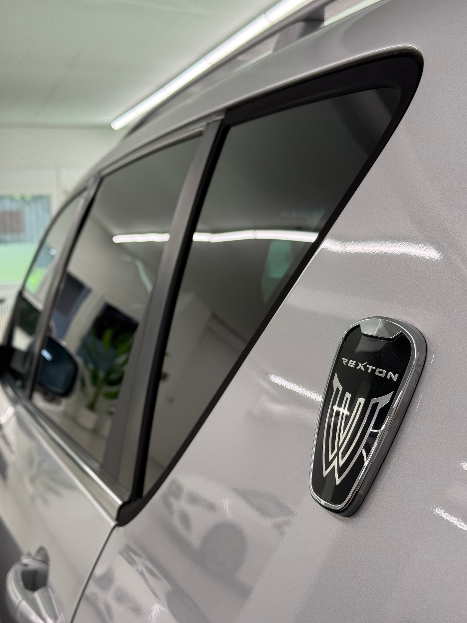 KGM-SsangYong Rexton RX200 e-XDi 4WD 7-Plätzer - AHK-image-12