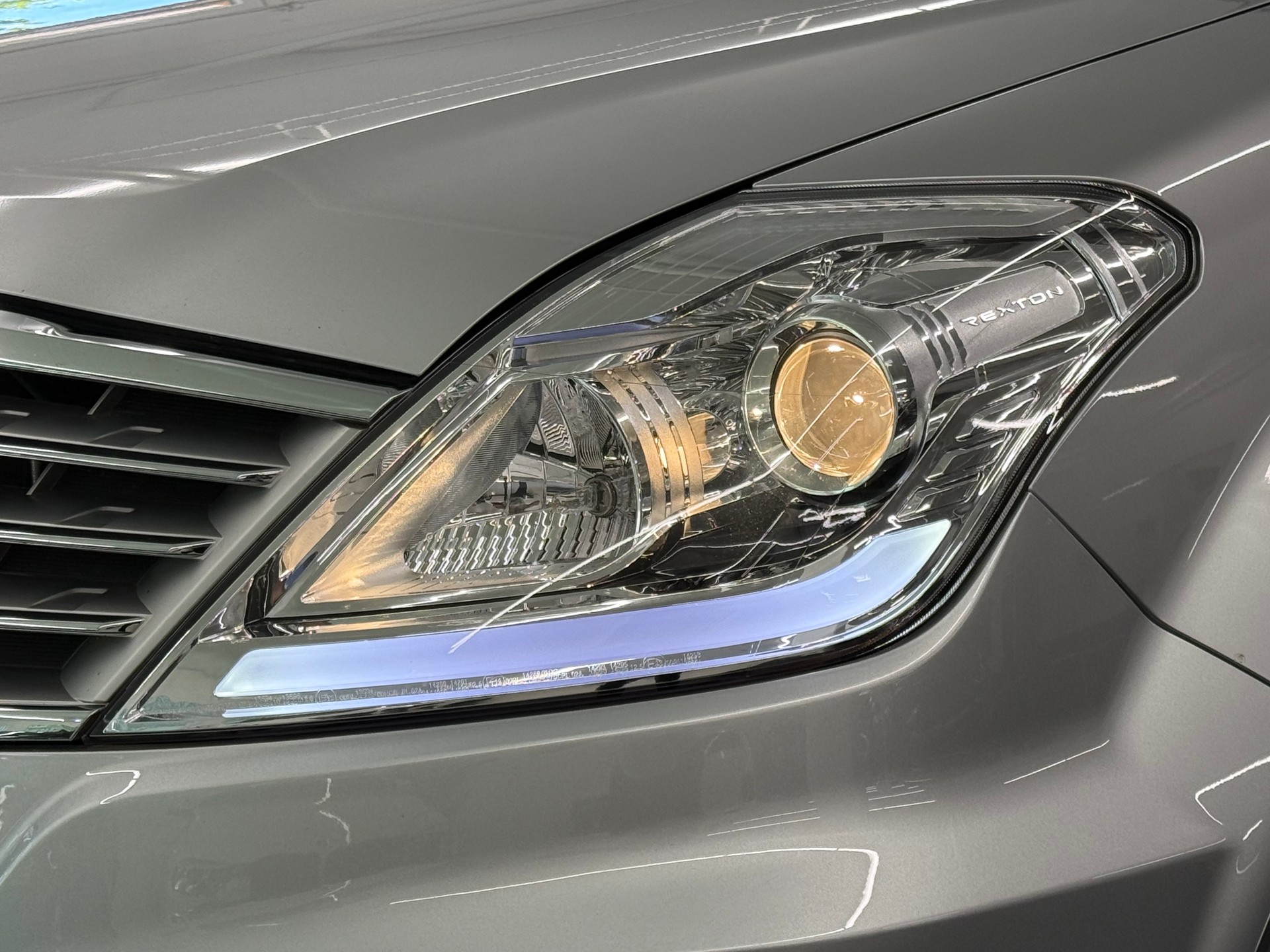 KGM-SsangYong Rexton RX200 e-XDi 4WD 7-Plätzer - AHK-image-10