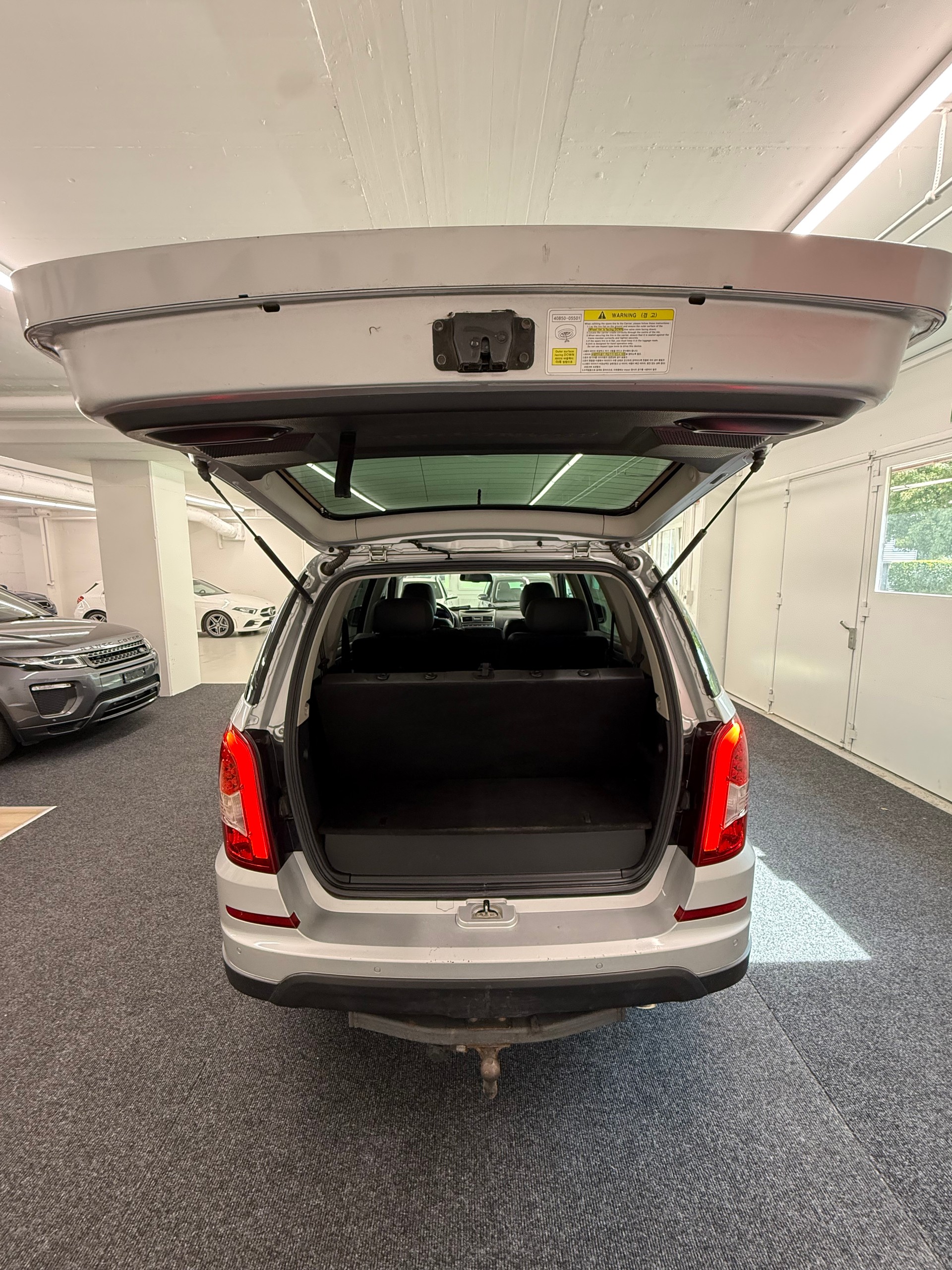 KGM-SsangYong Rexton RX200 e-XDi 4WD 7-Plätzer - AHK-image-6