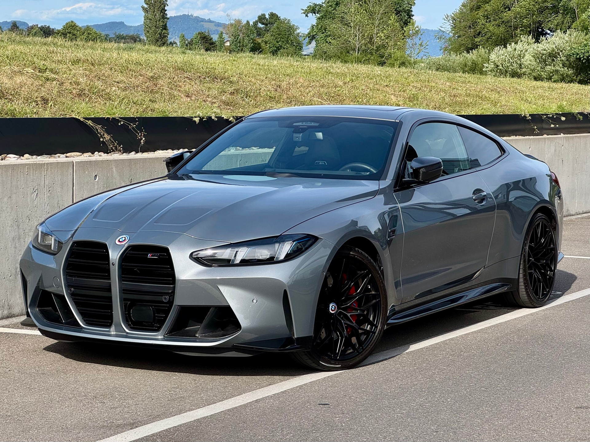 BMW M4 Competition xDrive-image-0