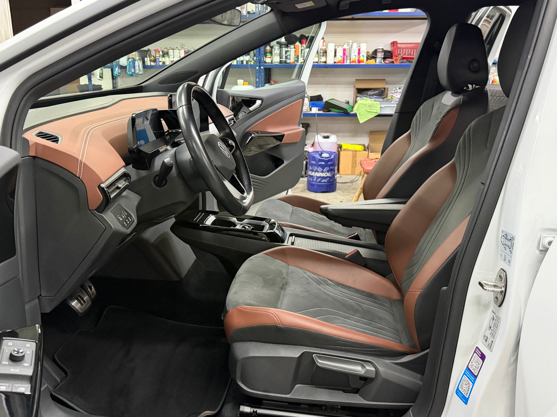 VW ID.4 Pro Performance 77 kWh Business-image-7
