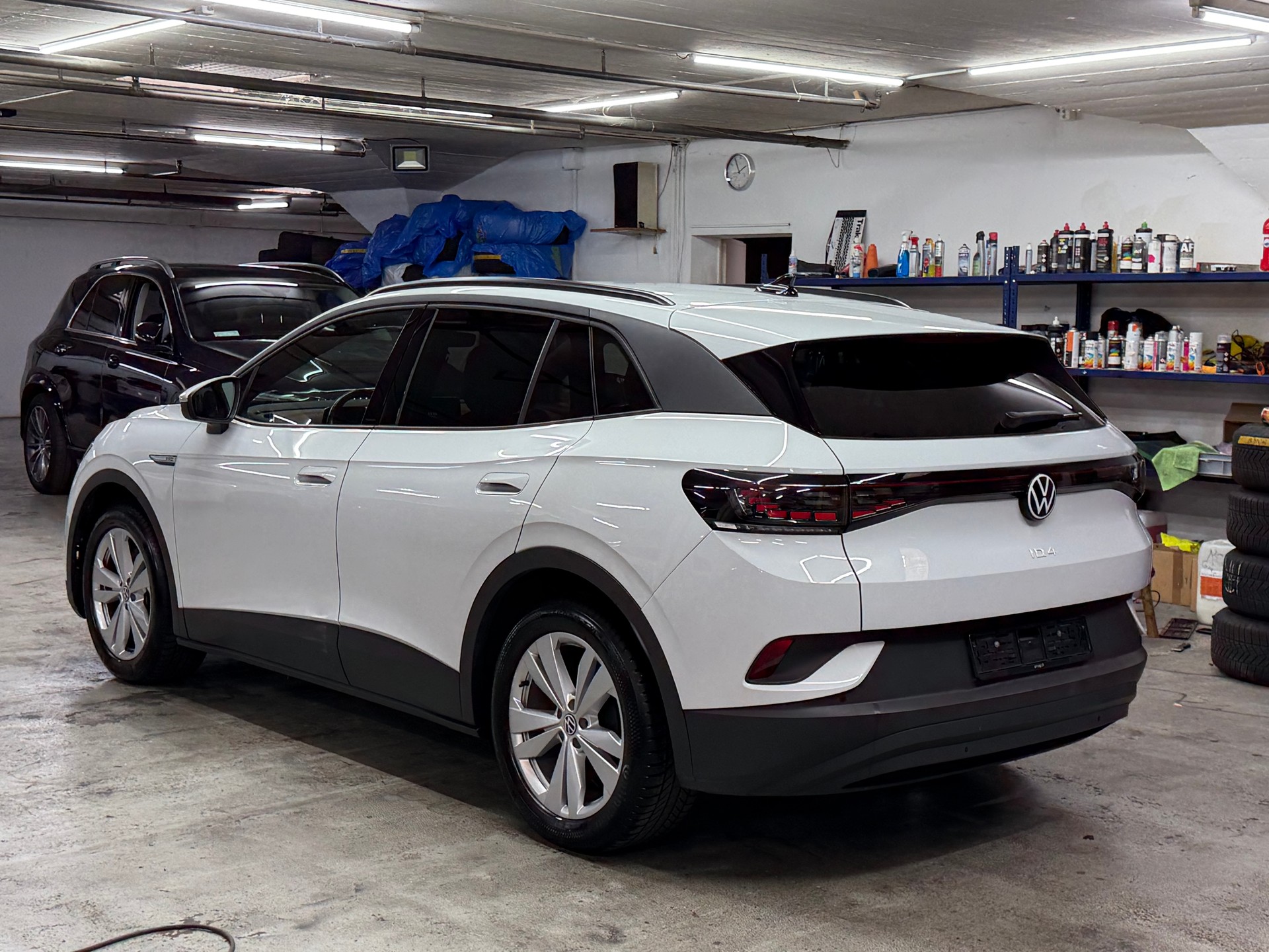 VW ID.4 Pro Performance 77 kWh Business-image-3