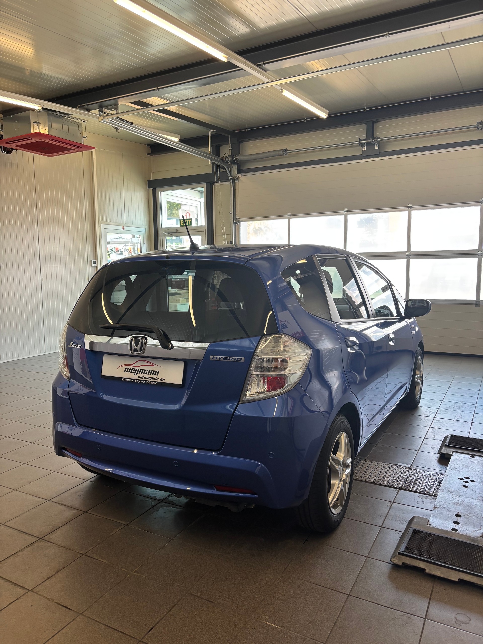 HONDA Jazz 1.3i Hybrid Comfort CVT-image-3