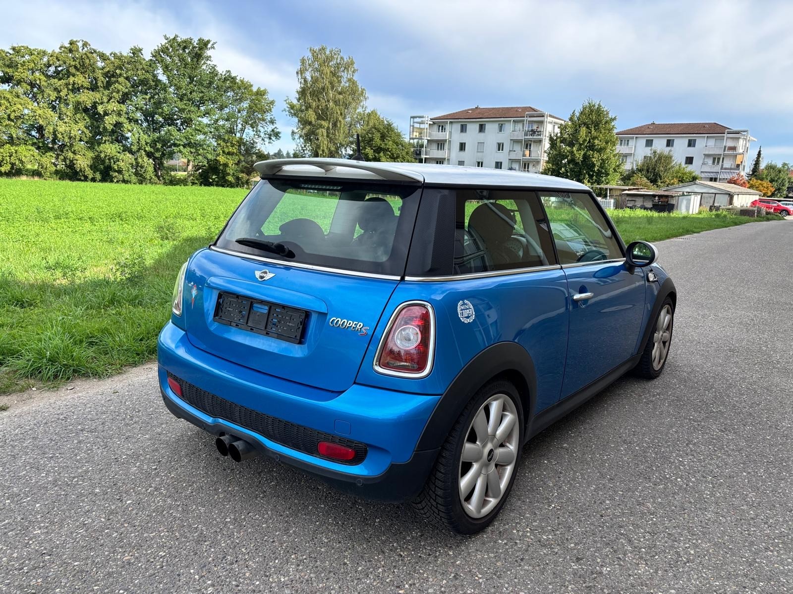 MINI Cooper S-image-3