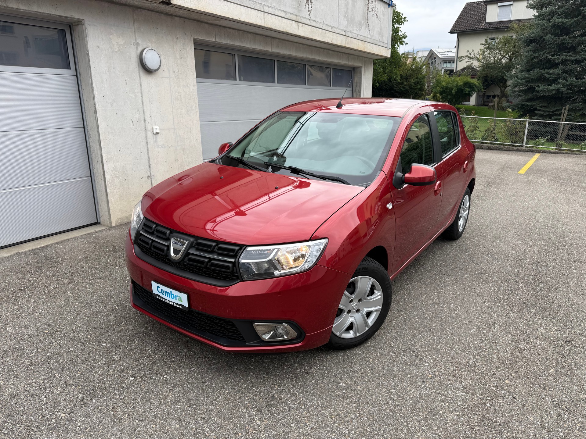 DACIA Sandero TCe 90 Lauréate Automatic-image-0