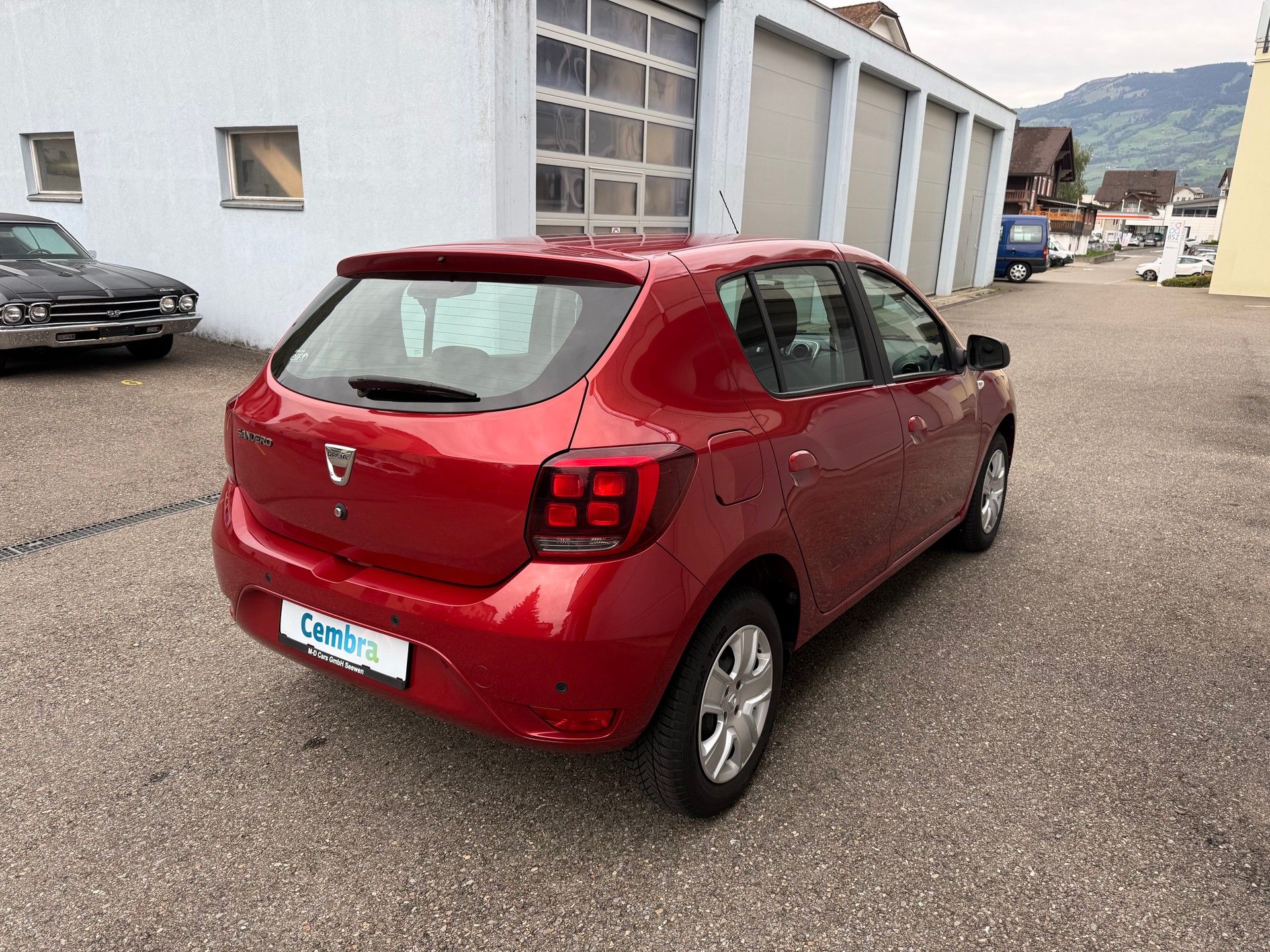 DACIA Sandero TCe 90 Lauréate Automatic-image-3