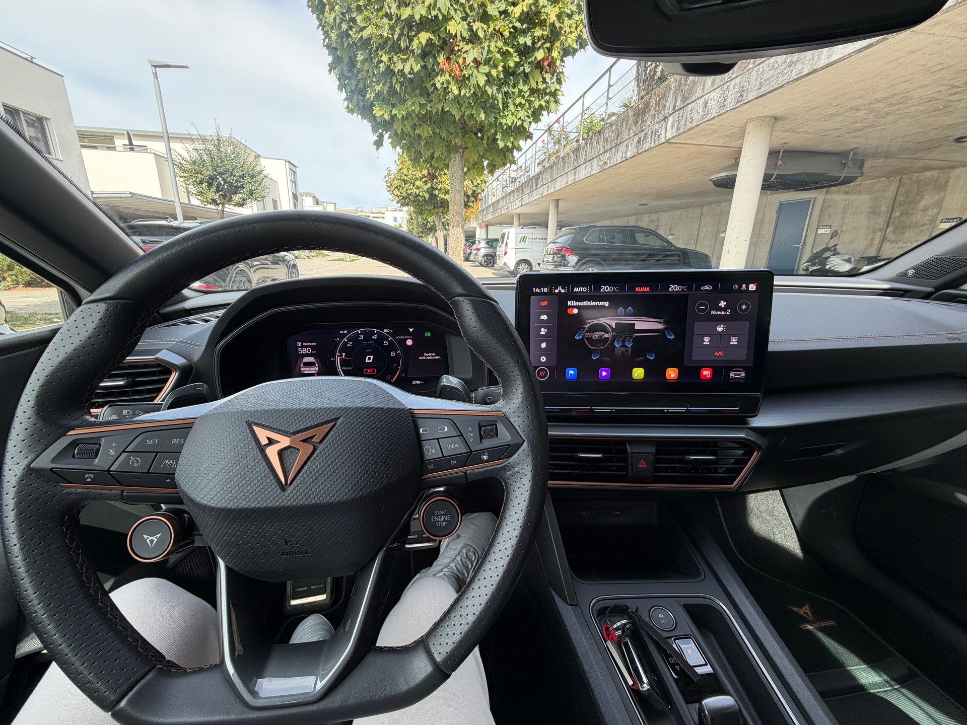 CUPRA 2.0 TSI 370 VZ CUP 4Drive DSG-image-3