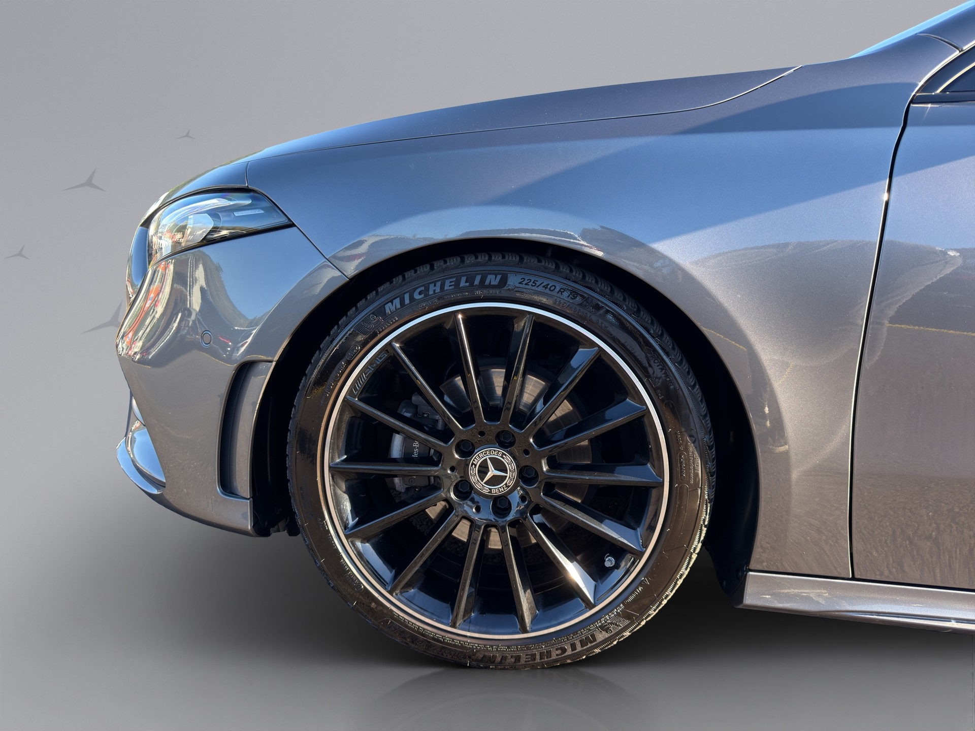 MERCEDES-BENZ A-Klasse W177 A 180 AMG Line-image-20