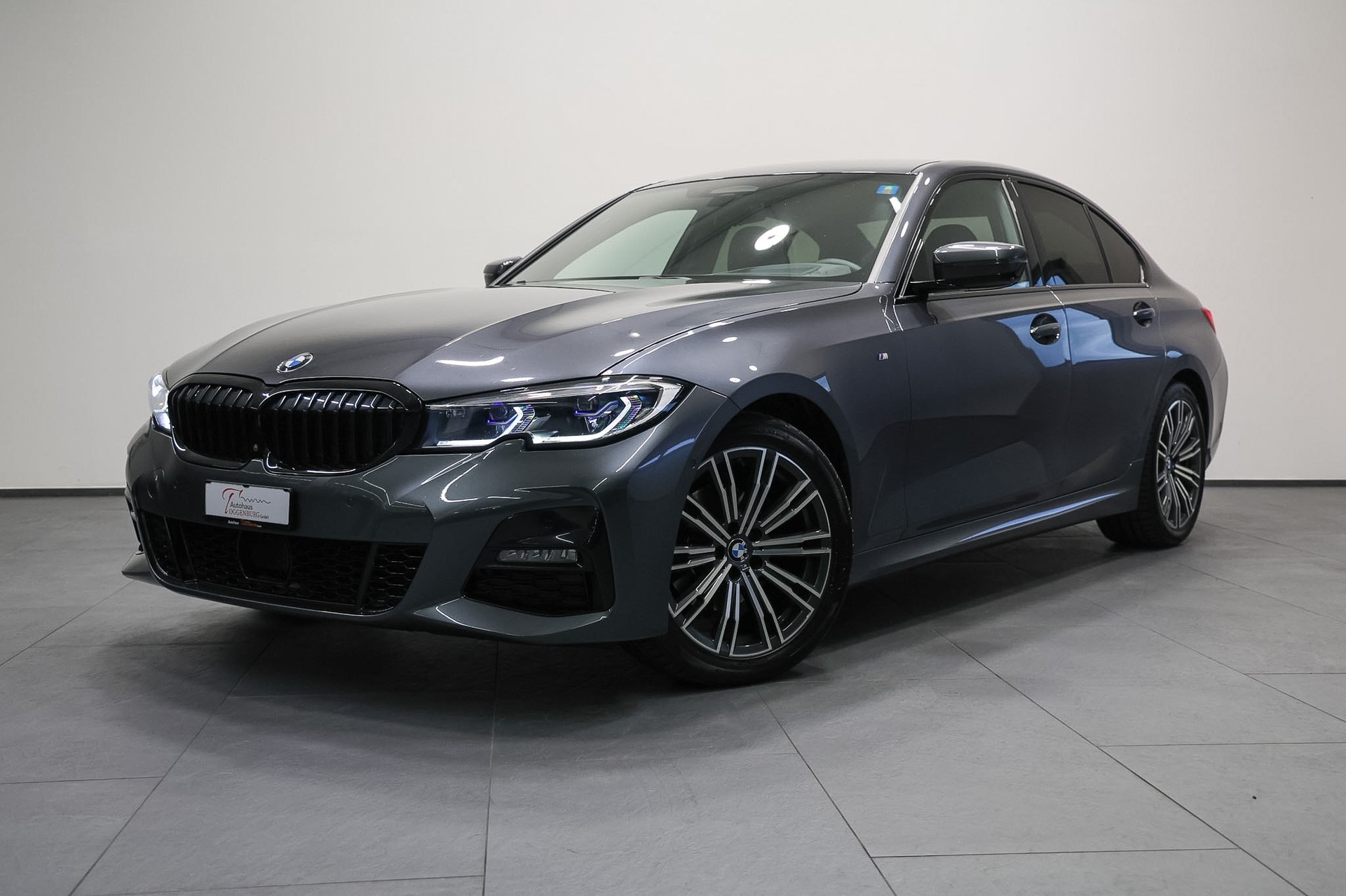 BMW 320d xDrive M Sport Steptronic *CH-Fahrzeug*
