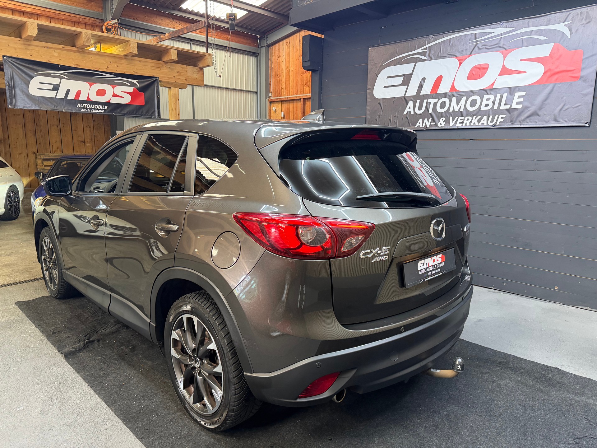MAZDA CX-5 2.2 D HP Revolution AWD ** Anhängerkupplung 2000**-image-4